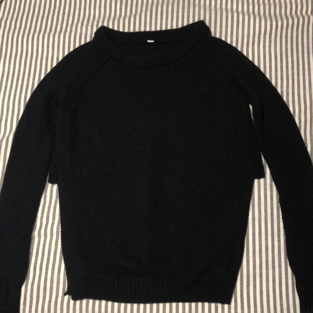 Lululemon Black Sweater